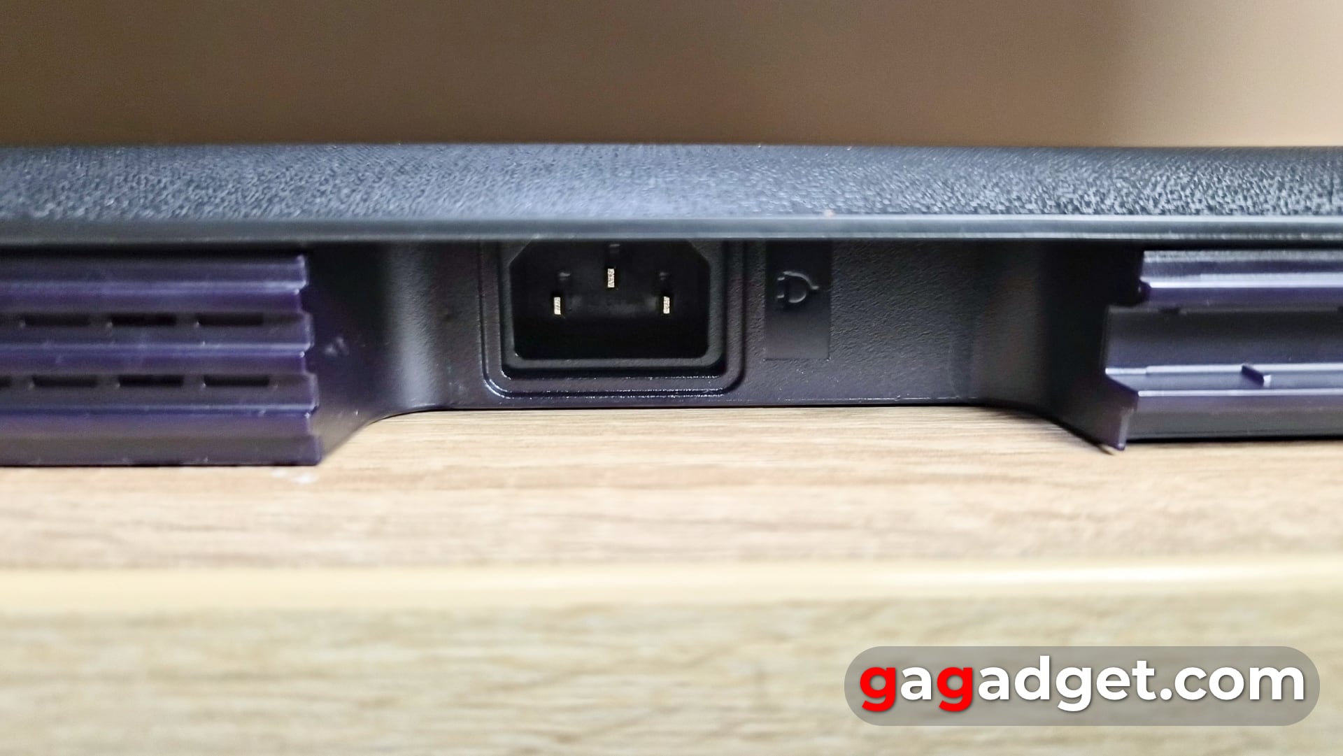 Сумма технологий, превосходящая ожидания: обзор 65-дюймового OLED-телевизора Samsung S95F-5