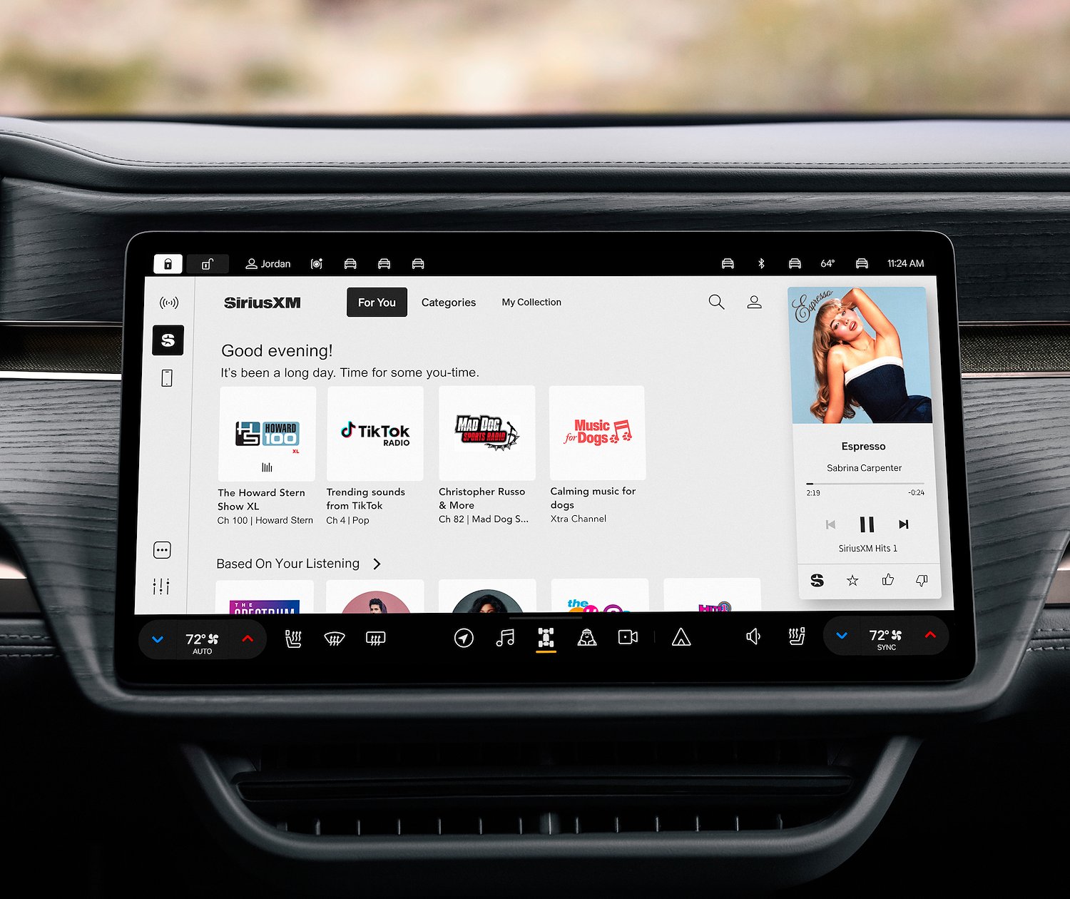 SiriusXM-App auf dem Bildschirm des Rivian-Fahrzeugs