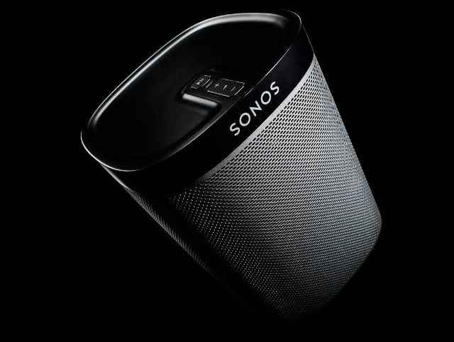 Компактная акустика Sonos Play:1 с возможностью беспроводного подключения