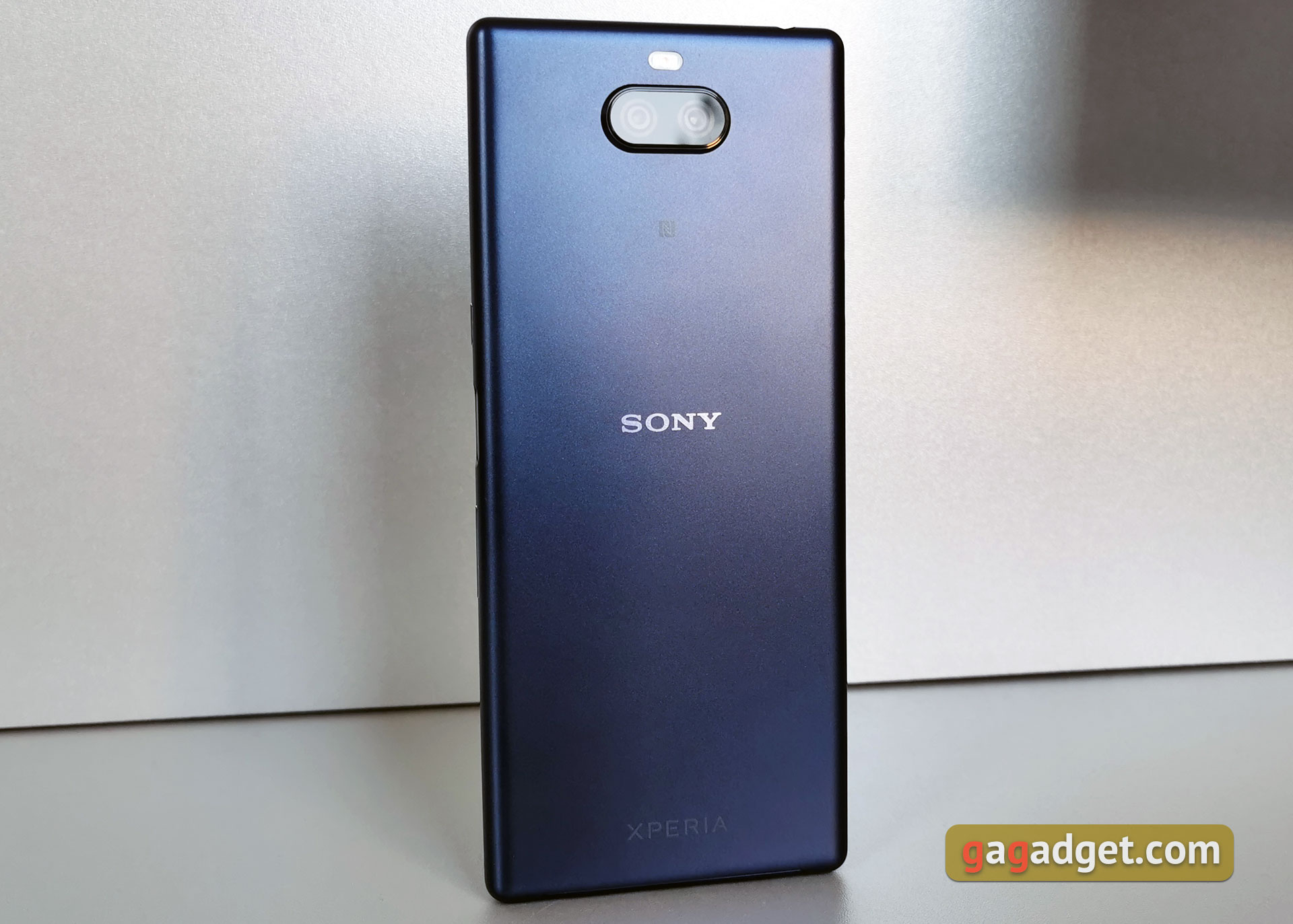 Огляд Sony Xperia 10 Plus: смартфон для улюблених серіалів та соціальних мереж-12