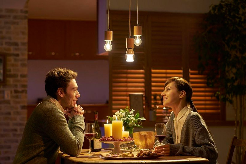 Sony LED Light Bulb Speaker: «умная» светодиодная лампочка с динамиком-2