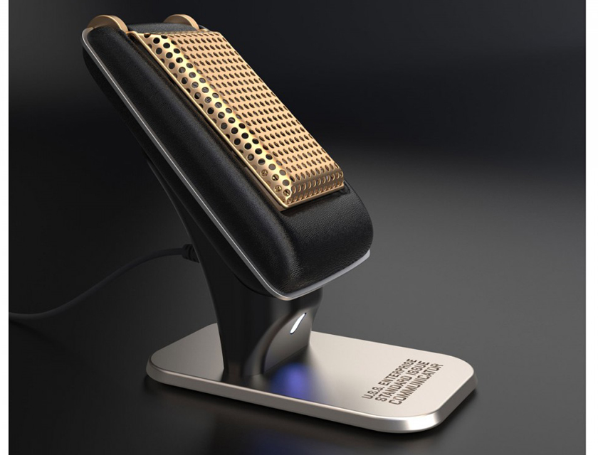 Bluetooth-гарнитура в виде коммуникатора из Star Trek
