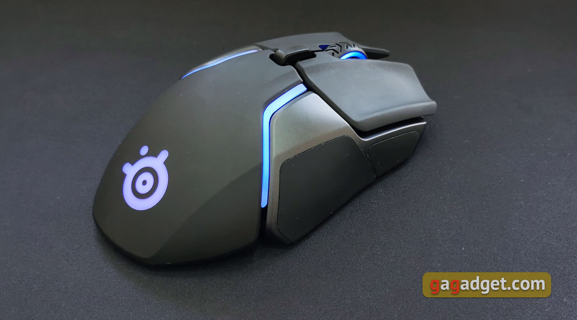 SteelSeries Rival 650 Wireless Review: bezprzewodowa mysz do gier z podwójnym czujnikiem i szybkim ładowaniem-8