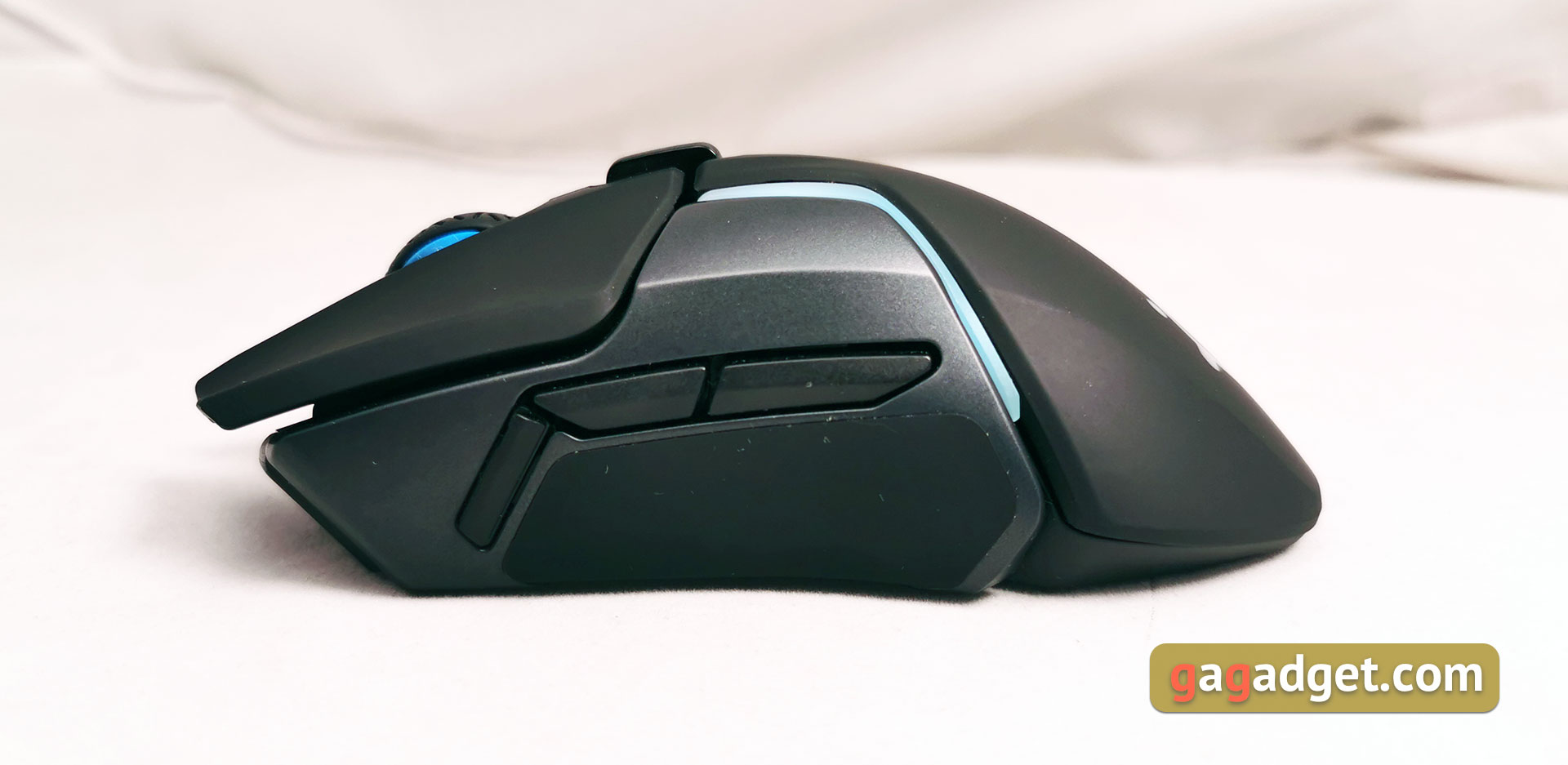 SteelSeries Rival 650 Wireless Review: bezprzewodowa mysz do gier z podwójnym czujnikiem i szybkim ładowaniem-10