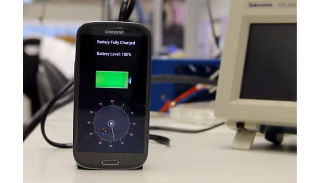 StoreDot создала заряжающийся за 30 секунд аккумулятор для смартфона