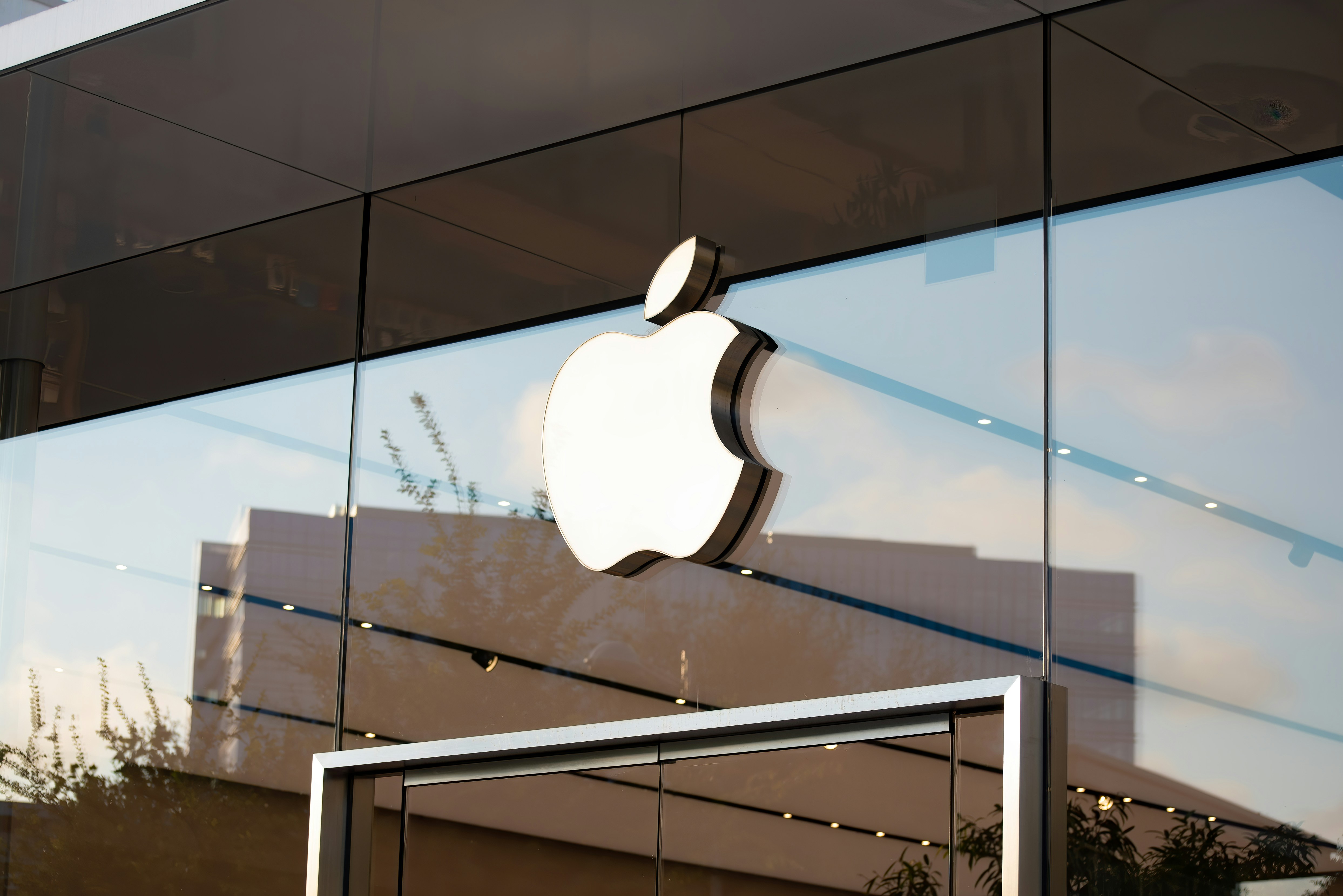 Apple acquista una startup canadese di intelligenza artificiale industriale