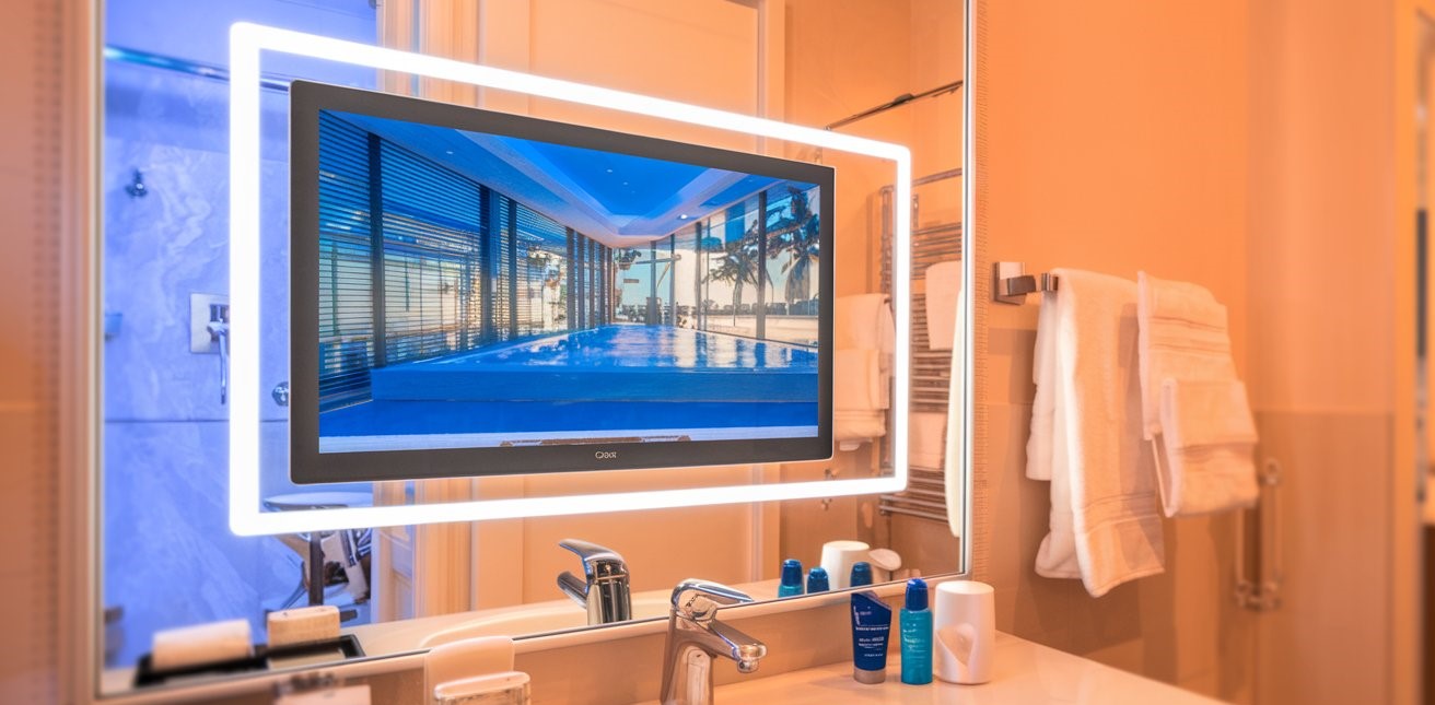 best bathroom mirror with tv