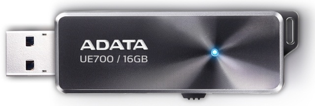 Алюминиевый USB-накопитель AData DashDrive Elite UE700 с USB 3.0