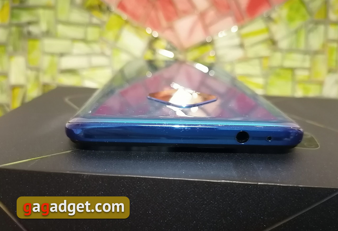 Обзор vivo V17: конкуренты, подвигайтесь!-9