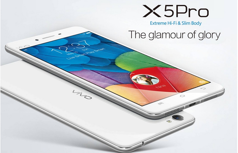 Vivo представила смартфон X5 Pro со сканером радужной оболочки и 32 МП "селфи"