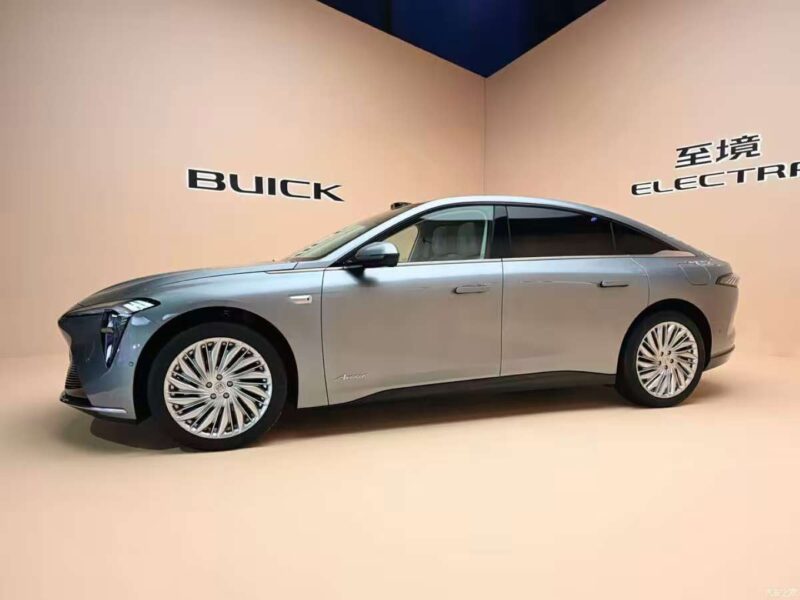 Задние фонари Buick Electra L7