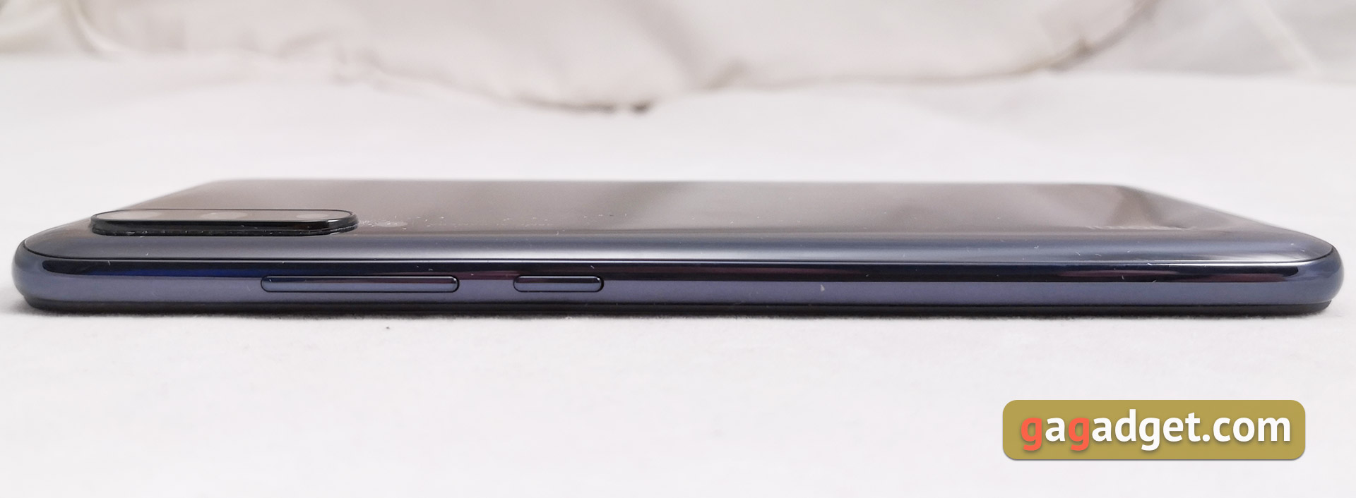 Огляд Xiaomi Mi A3: кращий у своєму класі смартфон на Android One, але без NFC-7