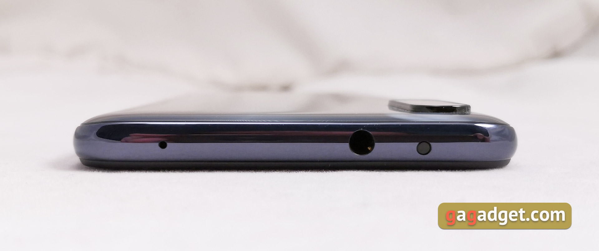 Огляд Xiaomi Mi A3: кращий у своєму класі смартфон на Android One, але без NFC-12