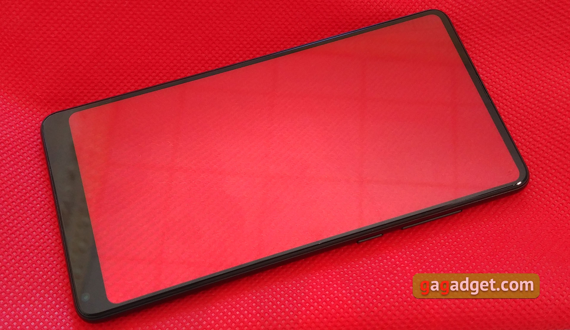 Обзор Xiaomi Mi Mix 2S: шикарный дизайн и топовые характеристики не за все деньги мира-2
