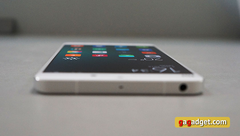 Металл и стекло: обзор 5.7-дюймового смартфона Xiaomi Mi Note-13
