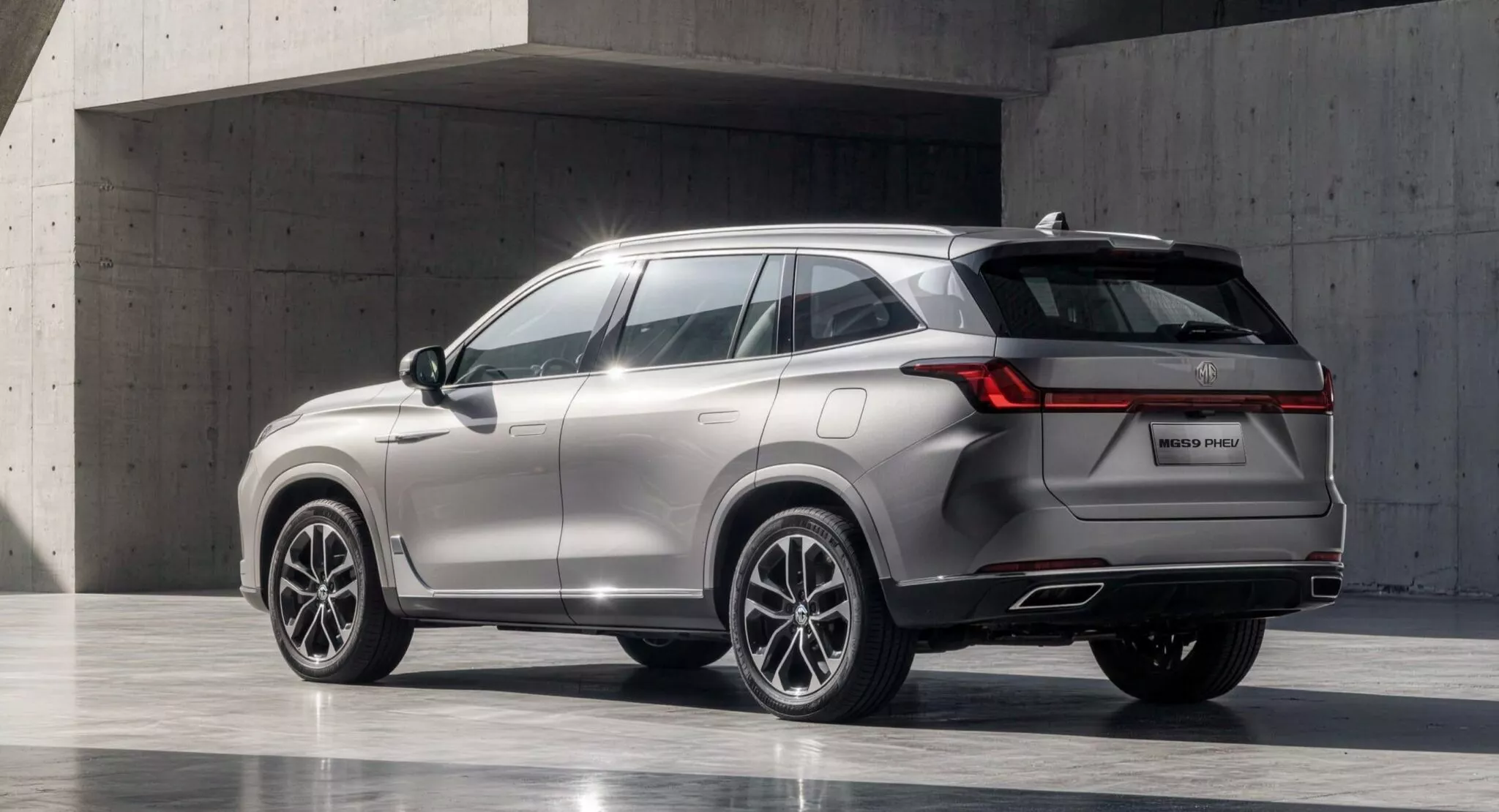 Интерьер MG MGS9