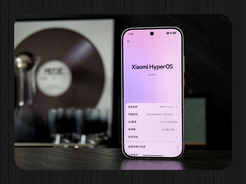 Фото телефона спереди Redmi Turbo 5