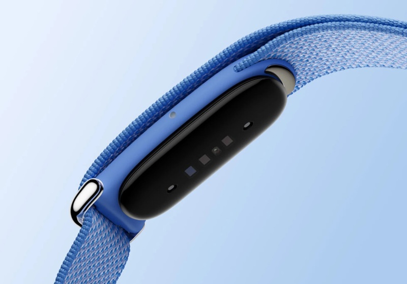 Fitbit Air: Der Kern wiegt nur 5,2 Gramm — mit Armband sind es 12 Gramm.