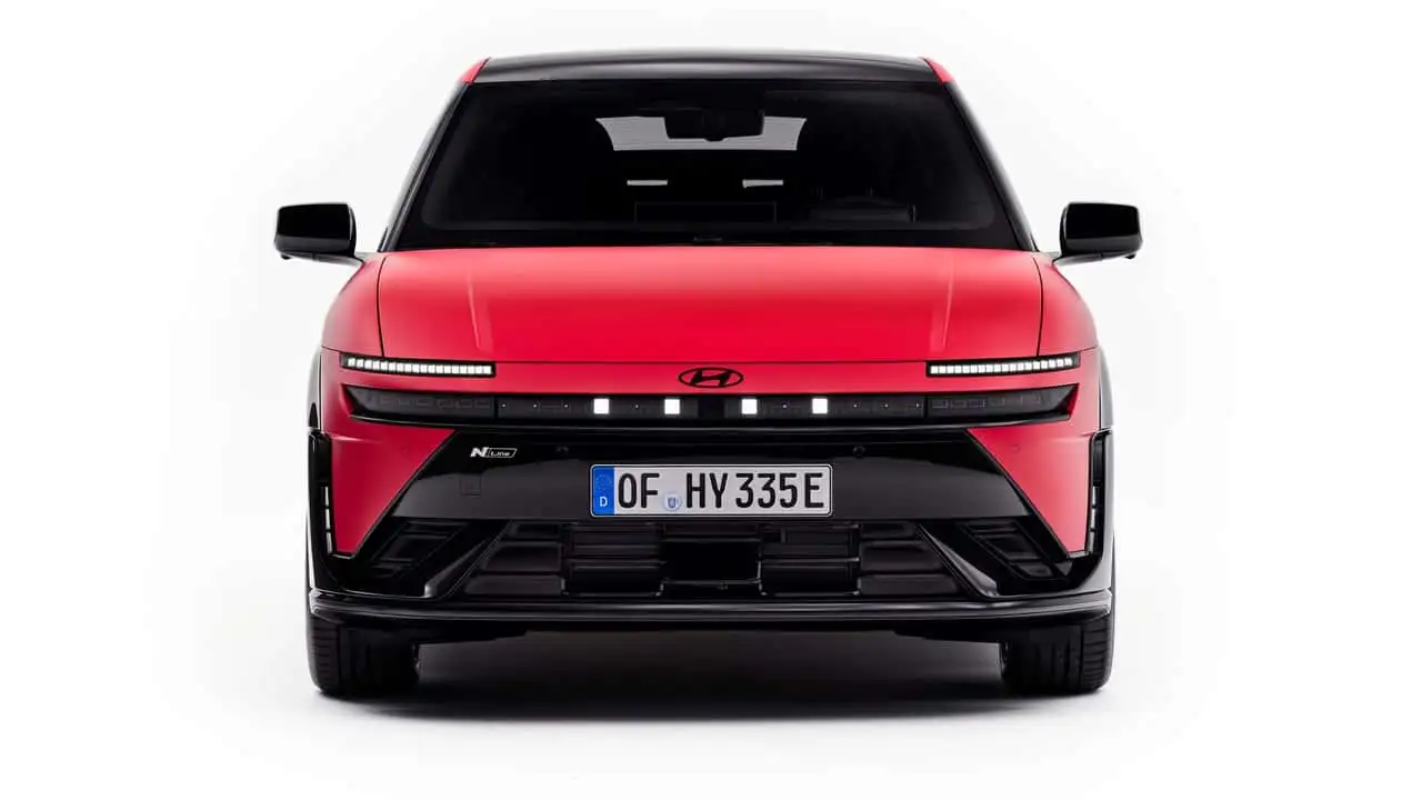 Зображення Hyundai Ioniq 3 - боковий ракурс