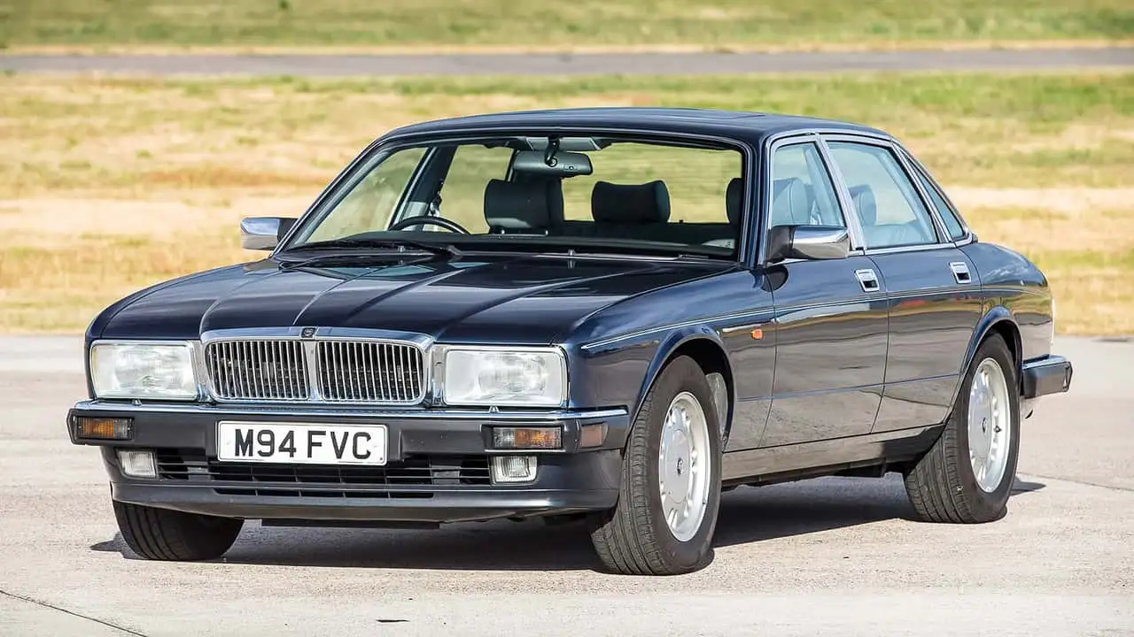 Салон Jaguar XJ40