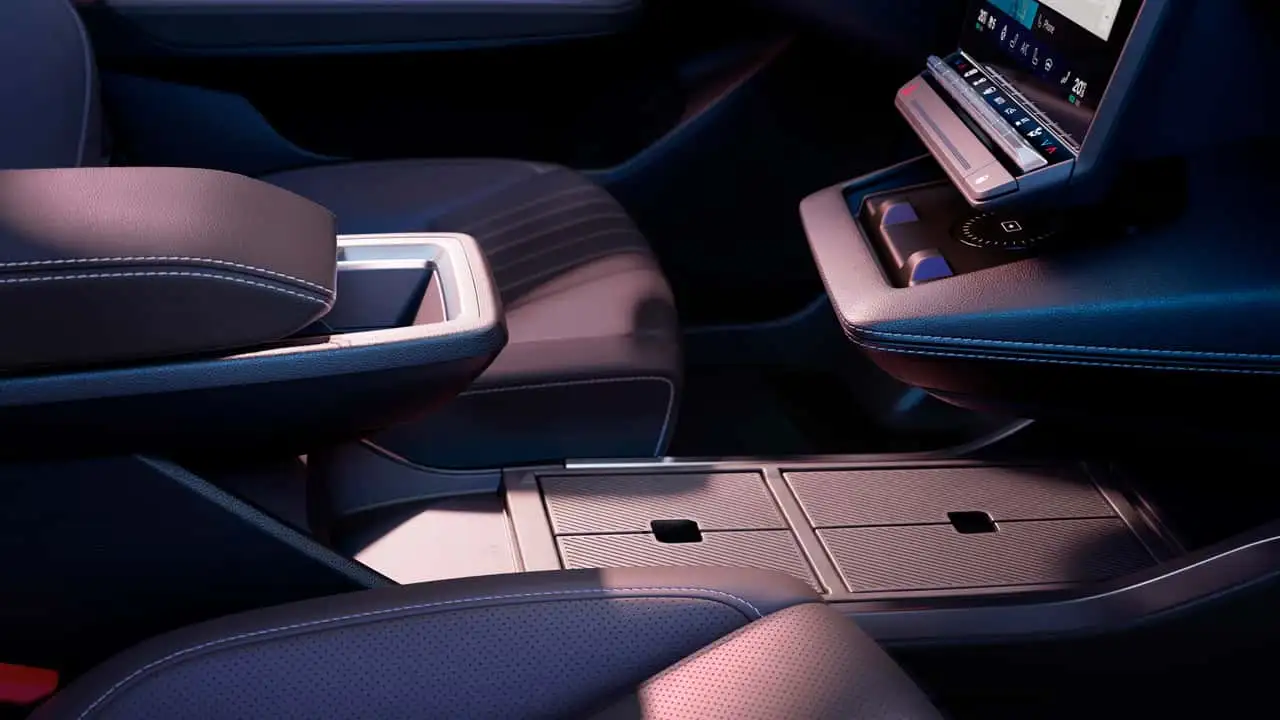 Renault Scenic E-Tech в движении