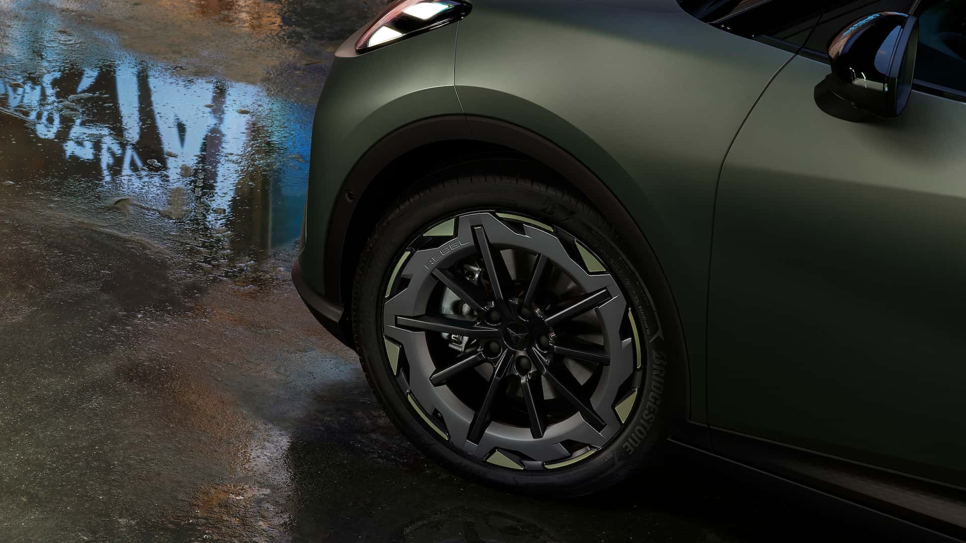 Екстер'єр Cupra Raval 2026