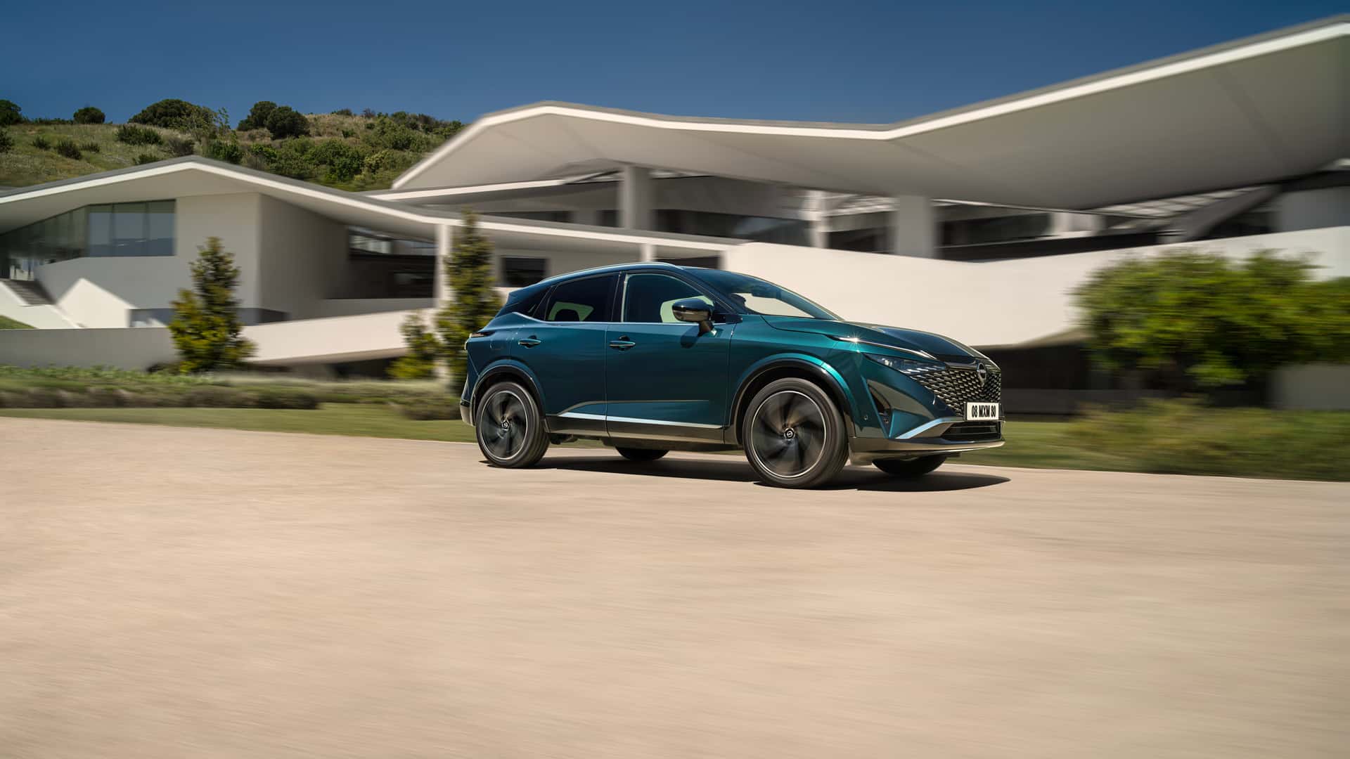 Nissan Qashqai в дороге