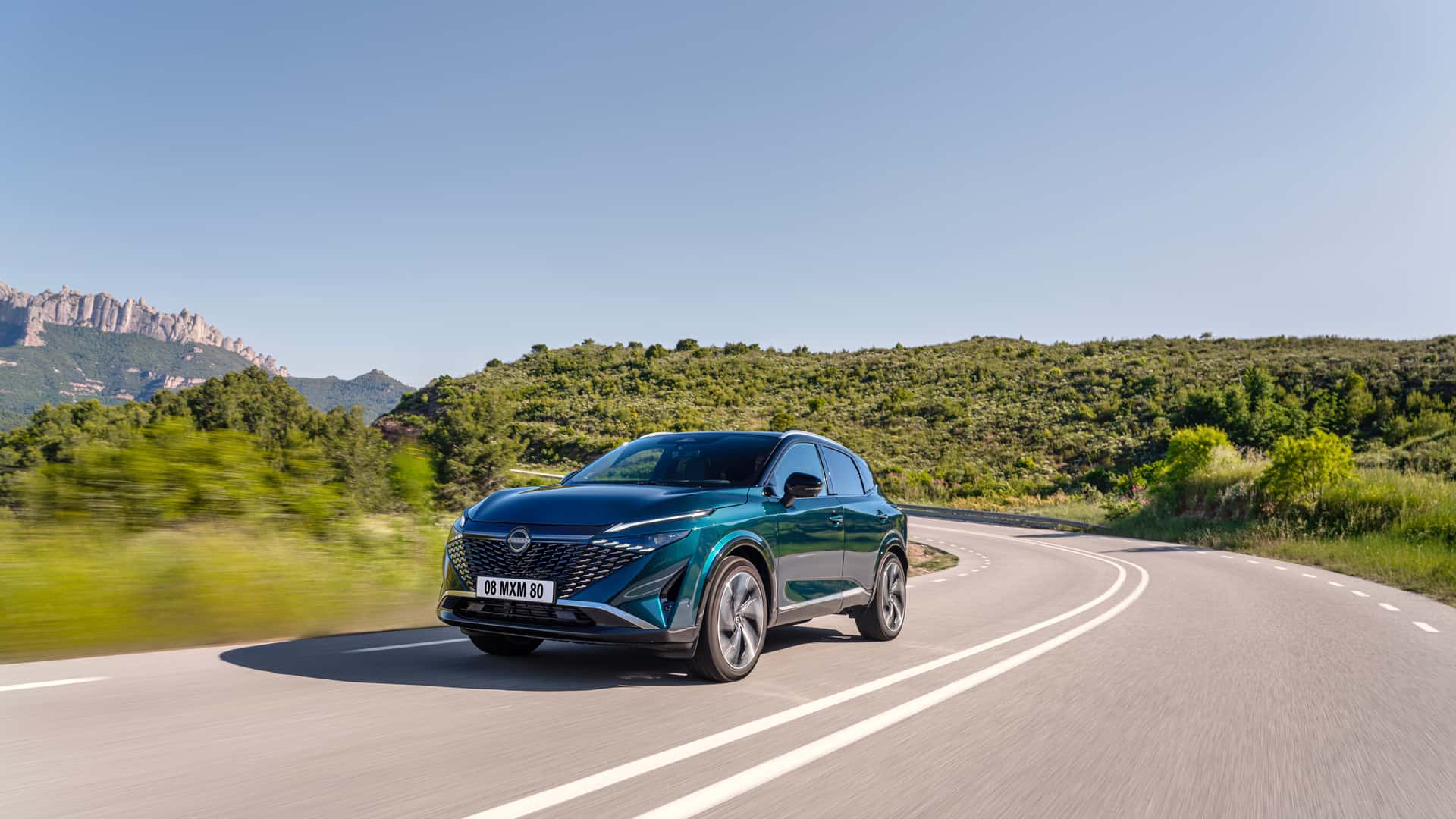 Nissan Qashqai во время остановки