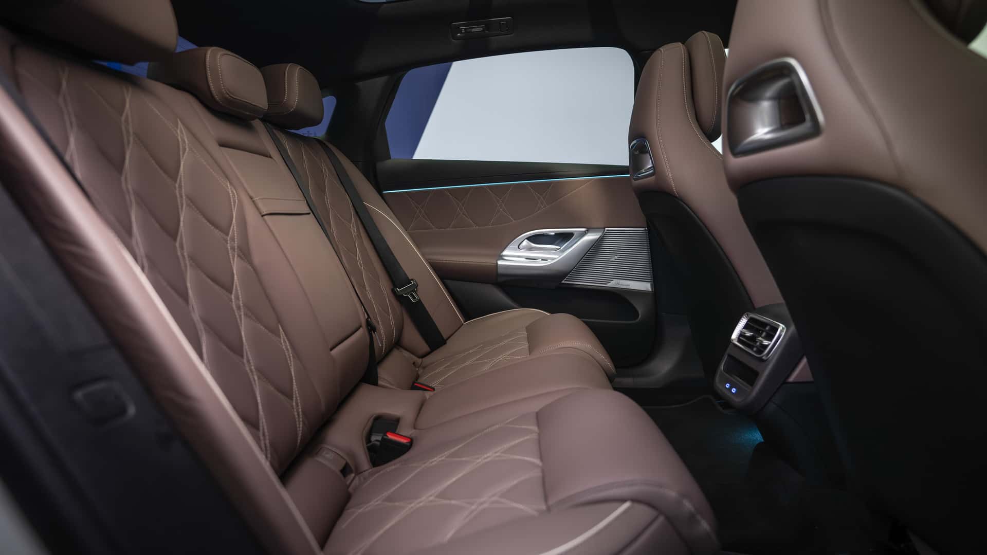 Mercedes sunroof controls close-up