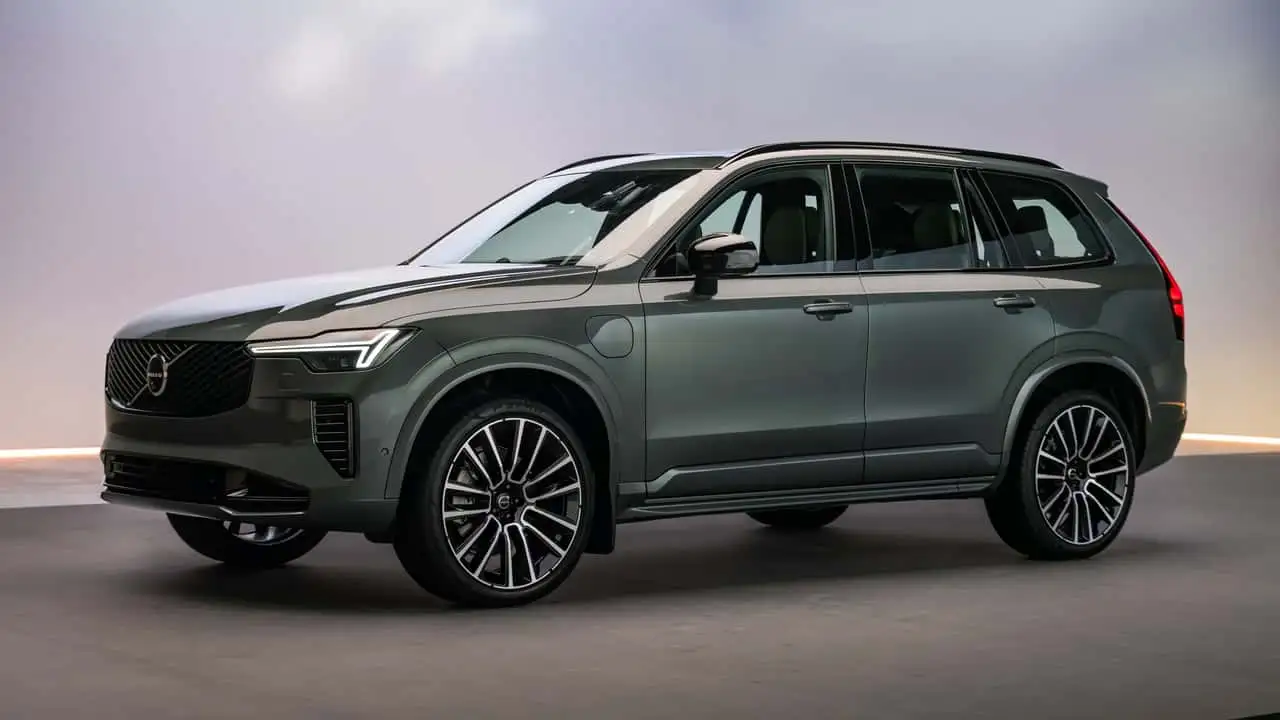 Volvo XC90 передний вид