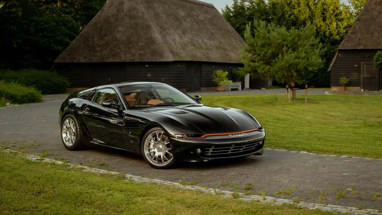 Ferrari 599 GTB Fiorano 2009, вид спереди
