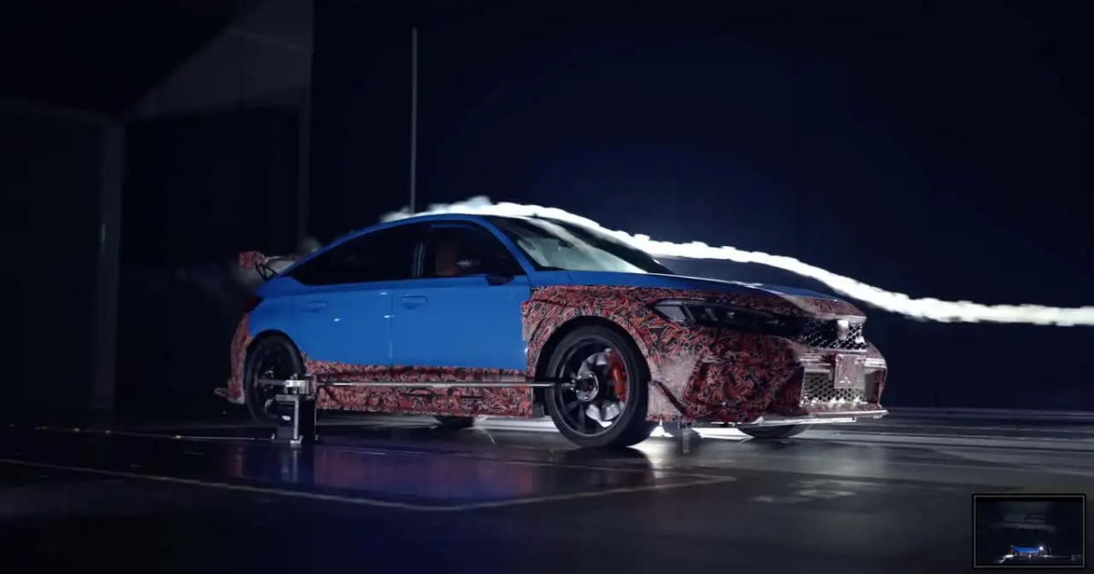 Фронтальный вид Honda Civic Type R HRC 2026