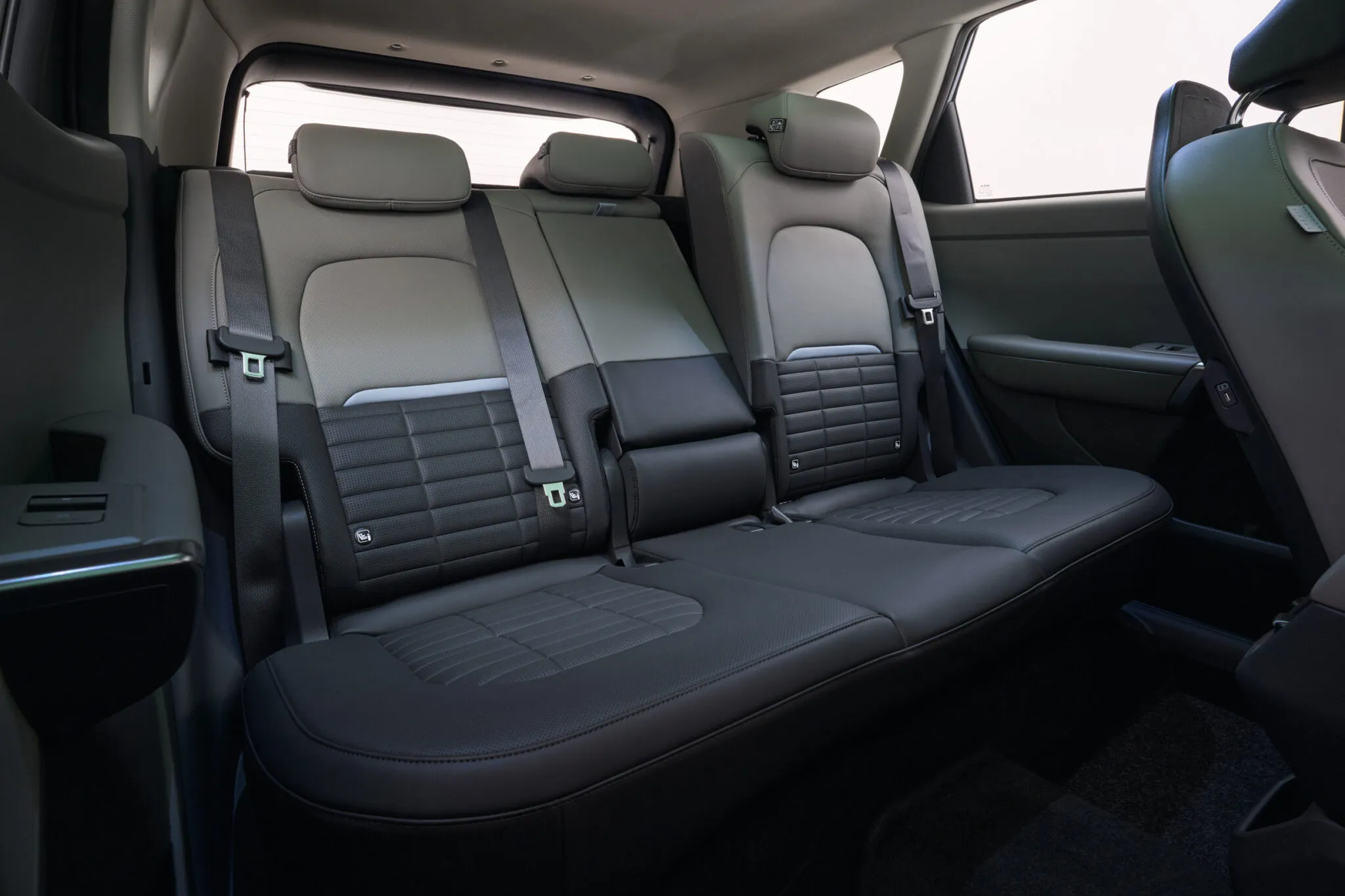 Крупний план на мультимедійну систему Kia Seltos