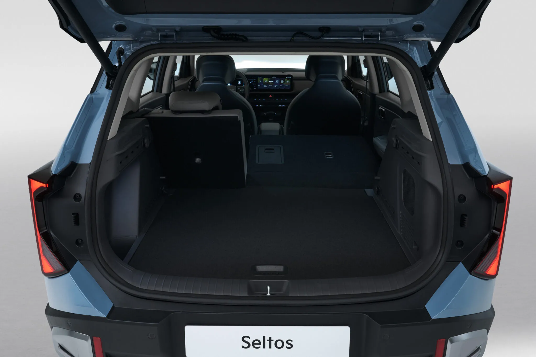 Задні сидіння Kia Seltos та їх комфорт