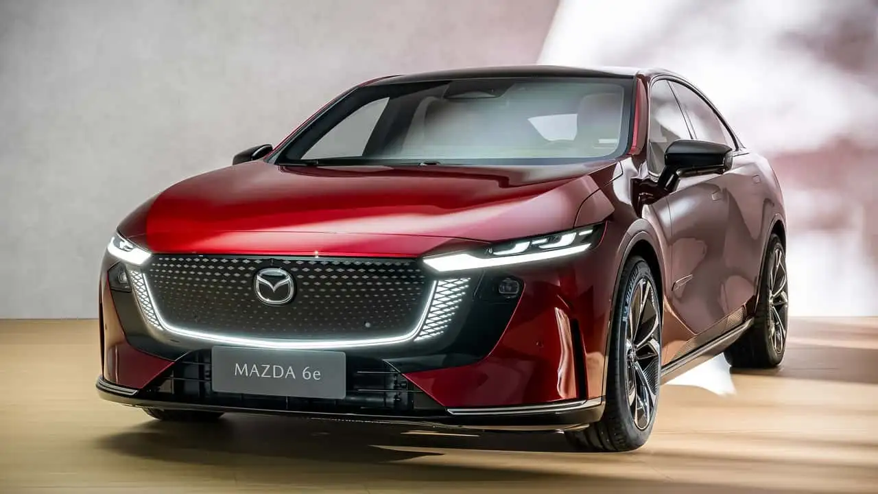 Панель управления Mazda 6e