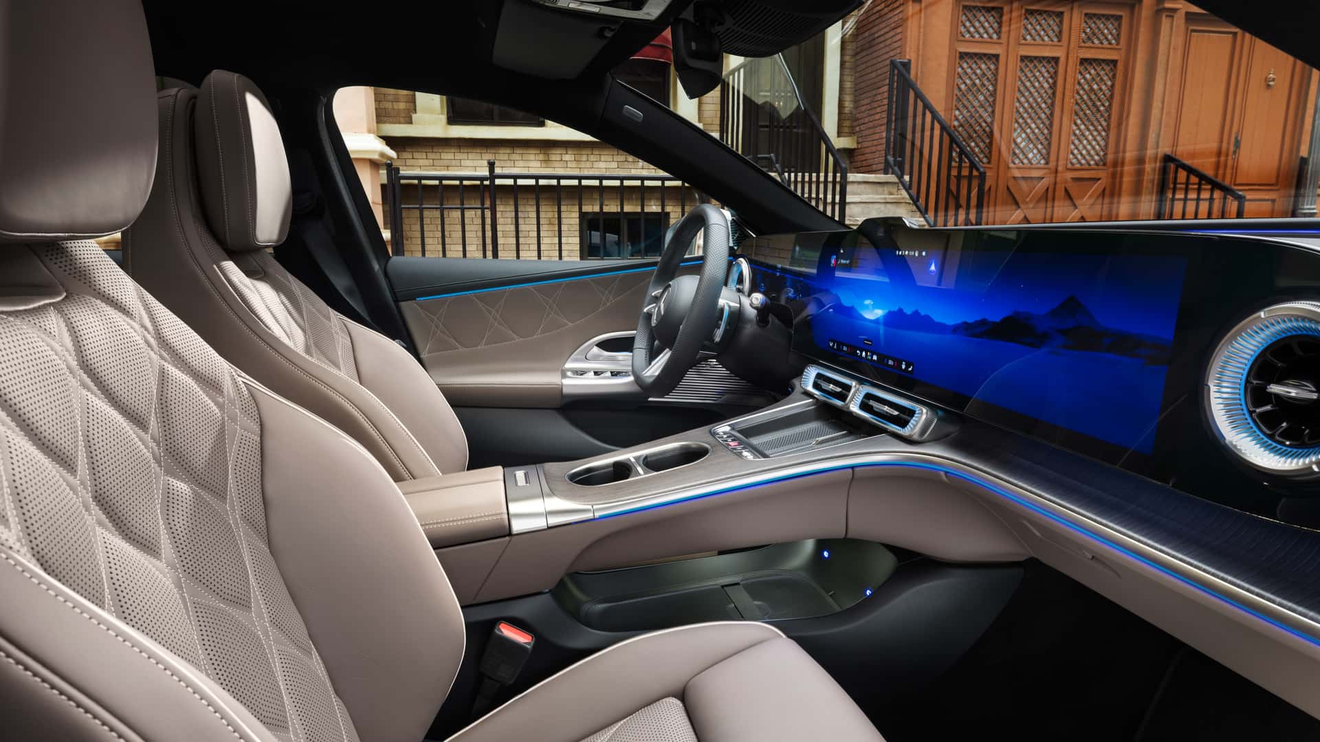 Mercedes C-Class ambient lighting