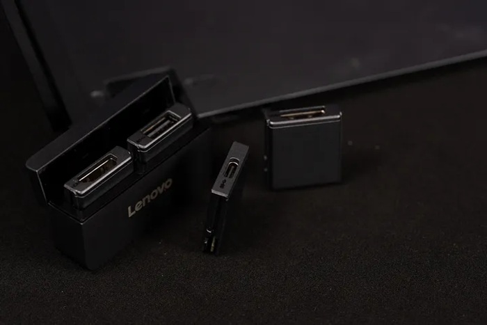 Порти і підключення ThinkBook