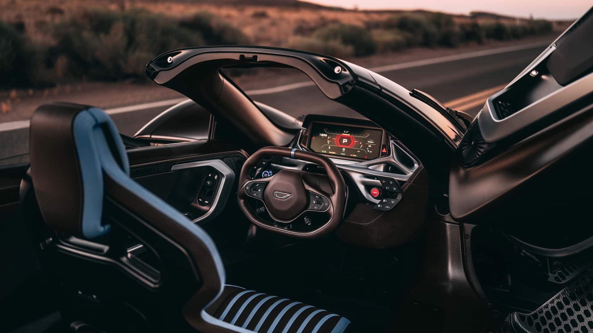 Czinger 21C Spyder cockpit image 3