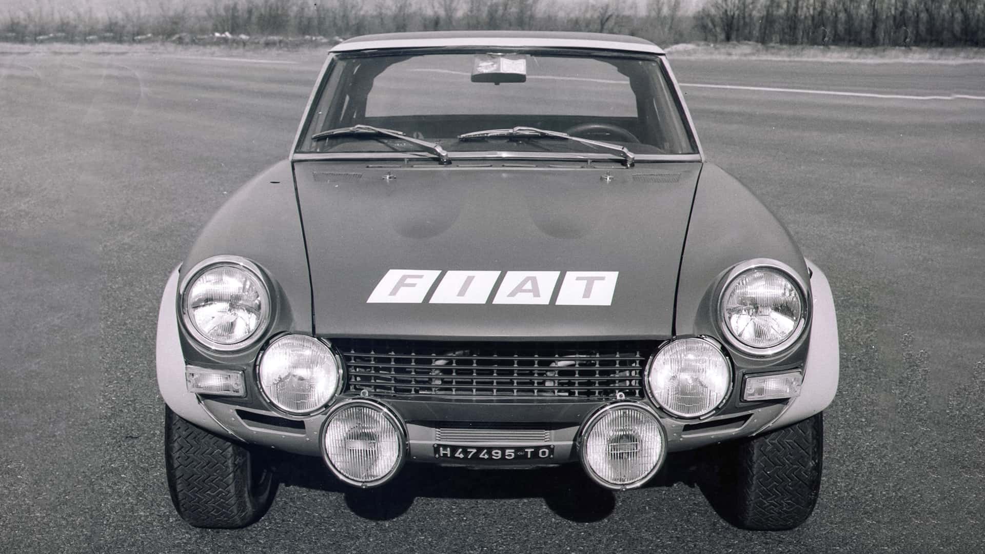 Fiat 124 Spider Volumex - передний вид