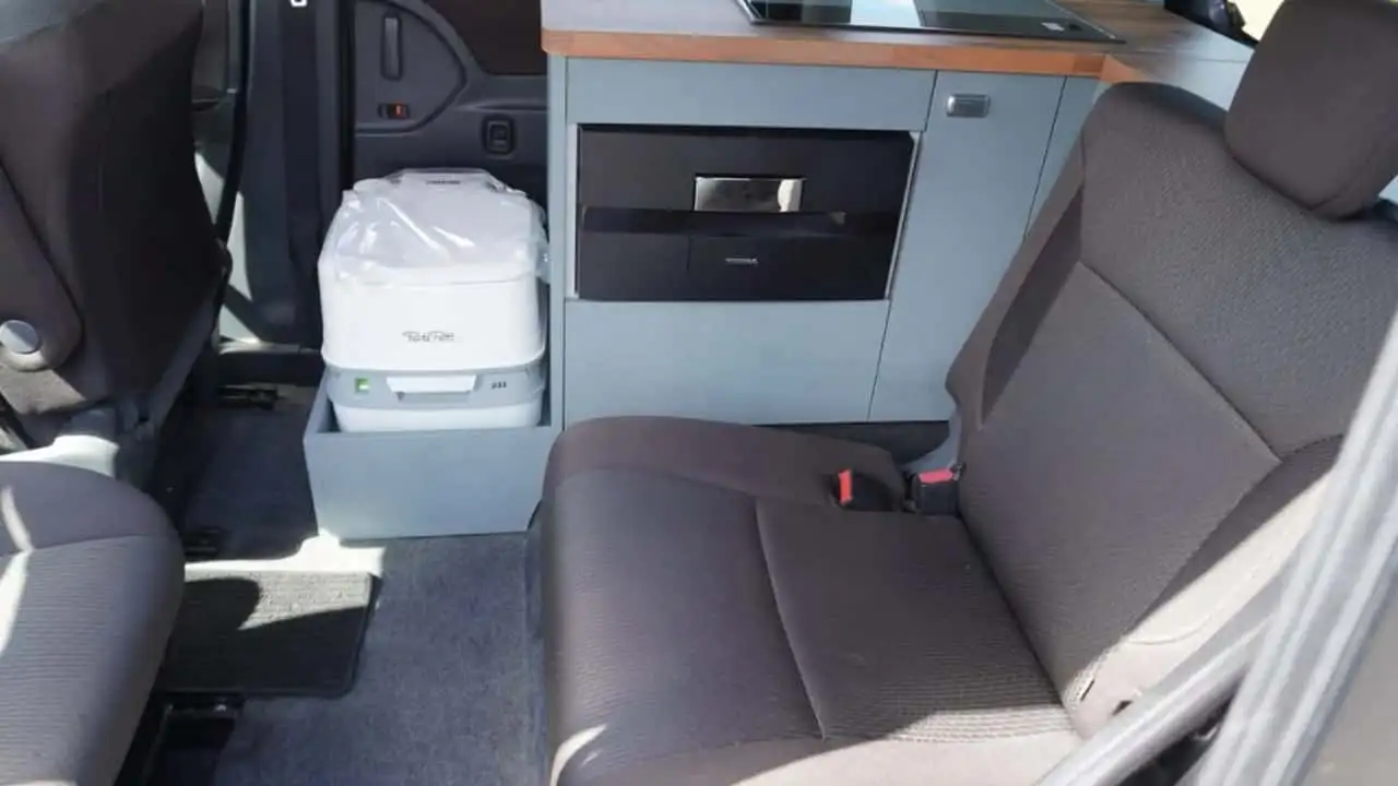 Compact refrigerator in Mitsubishi Delica D:2 microcamper