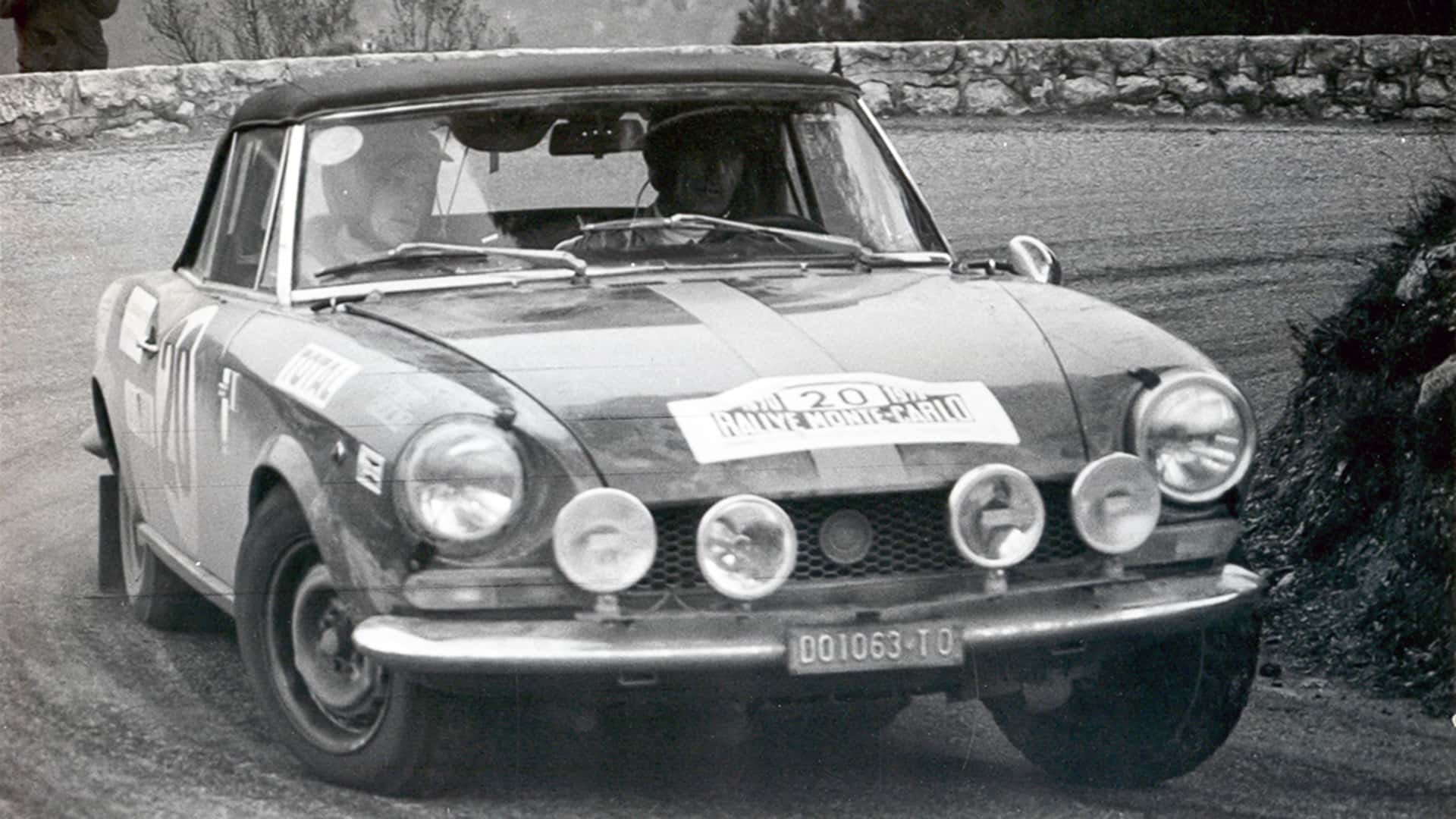 Fiat 124 Spider Volumex - интерьер
