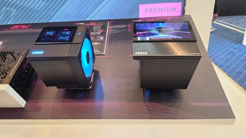 Процессорный кулер MPG CoreFrozr с ЖК-экраном