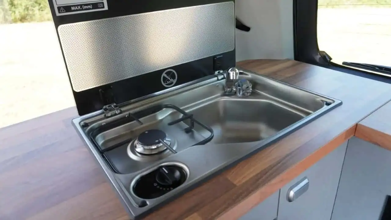 Microcamper table setup
