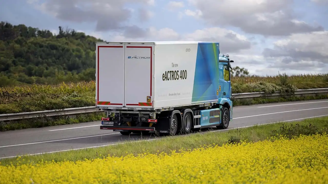 Preview of Mercedes-Benz truck