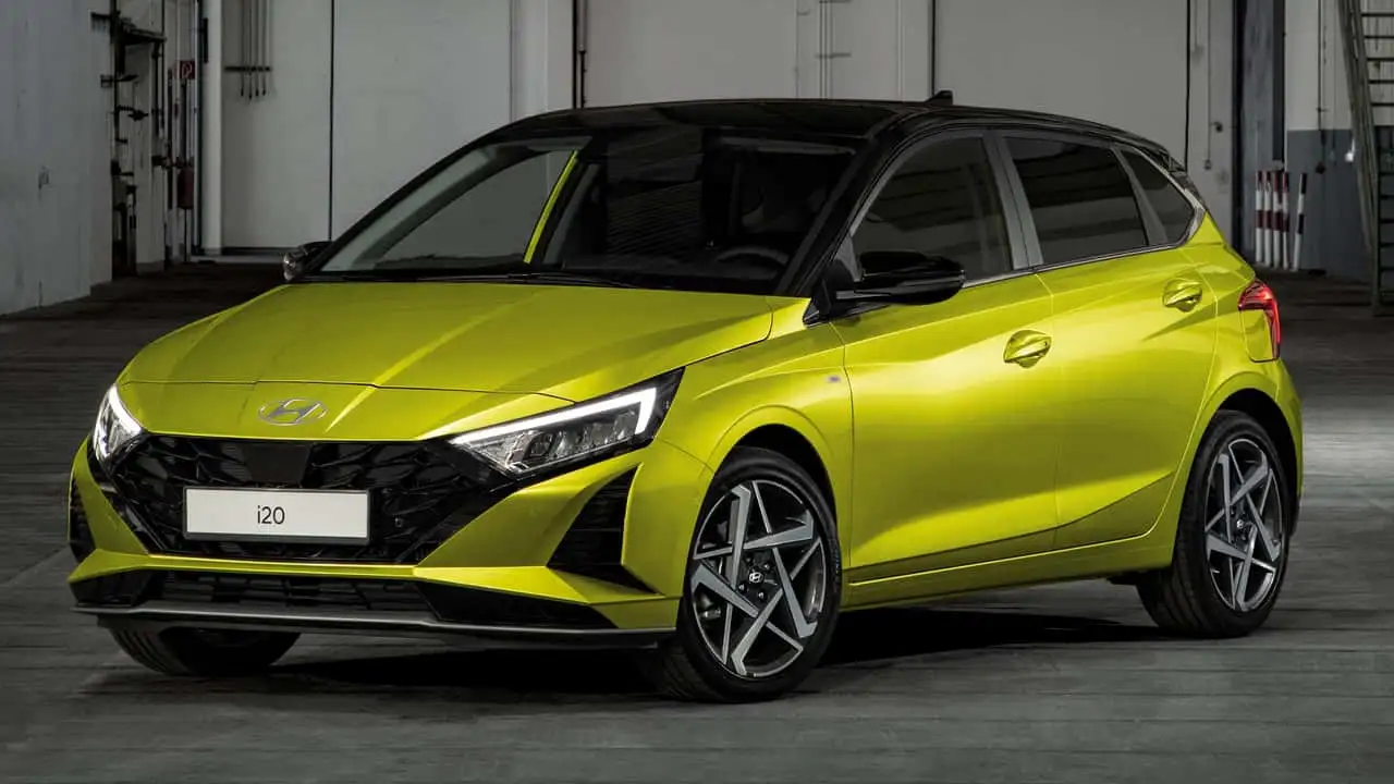Хэтчбек Hyundai i20 передний вид