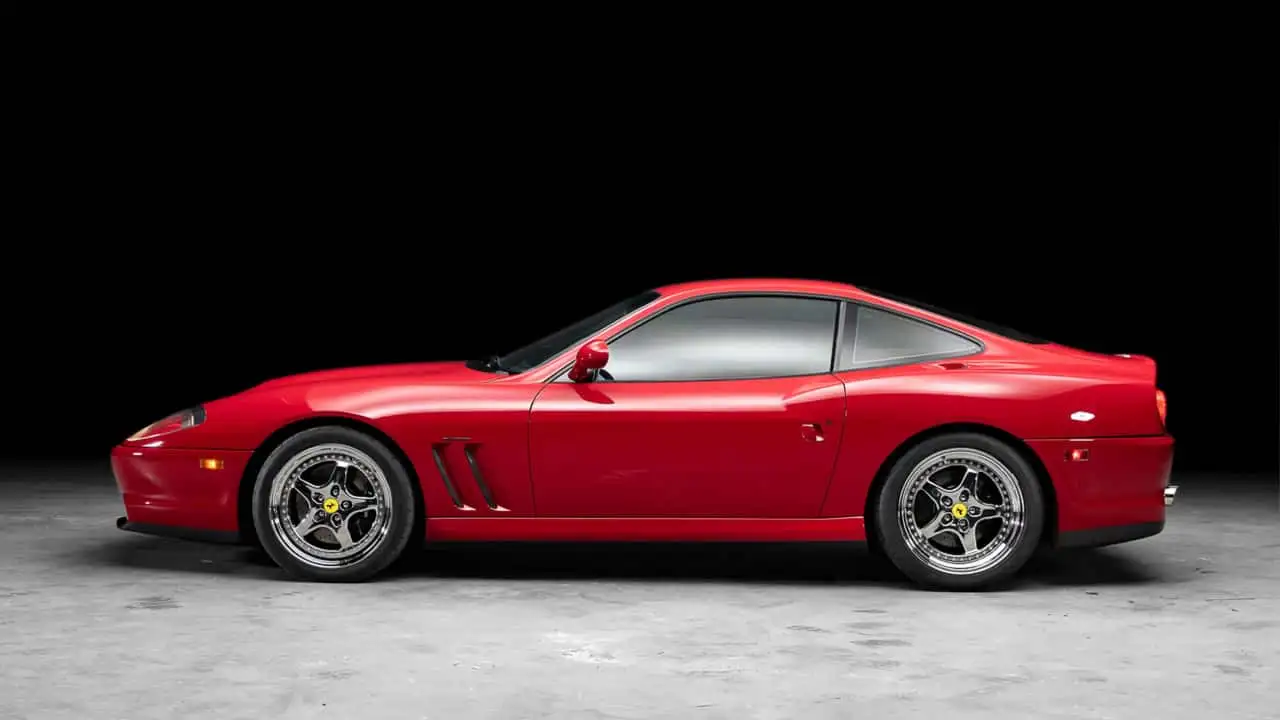 Ferrari 550 Maranello Майкла Джордана - вид ззаду