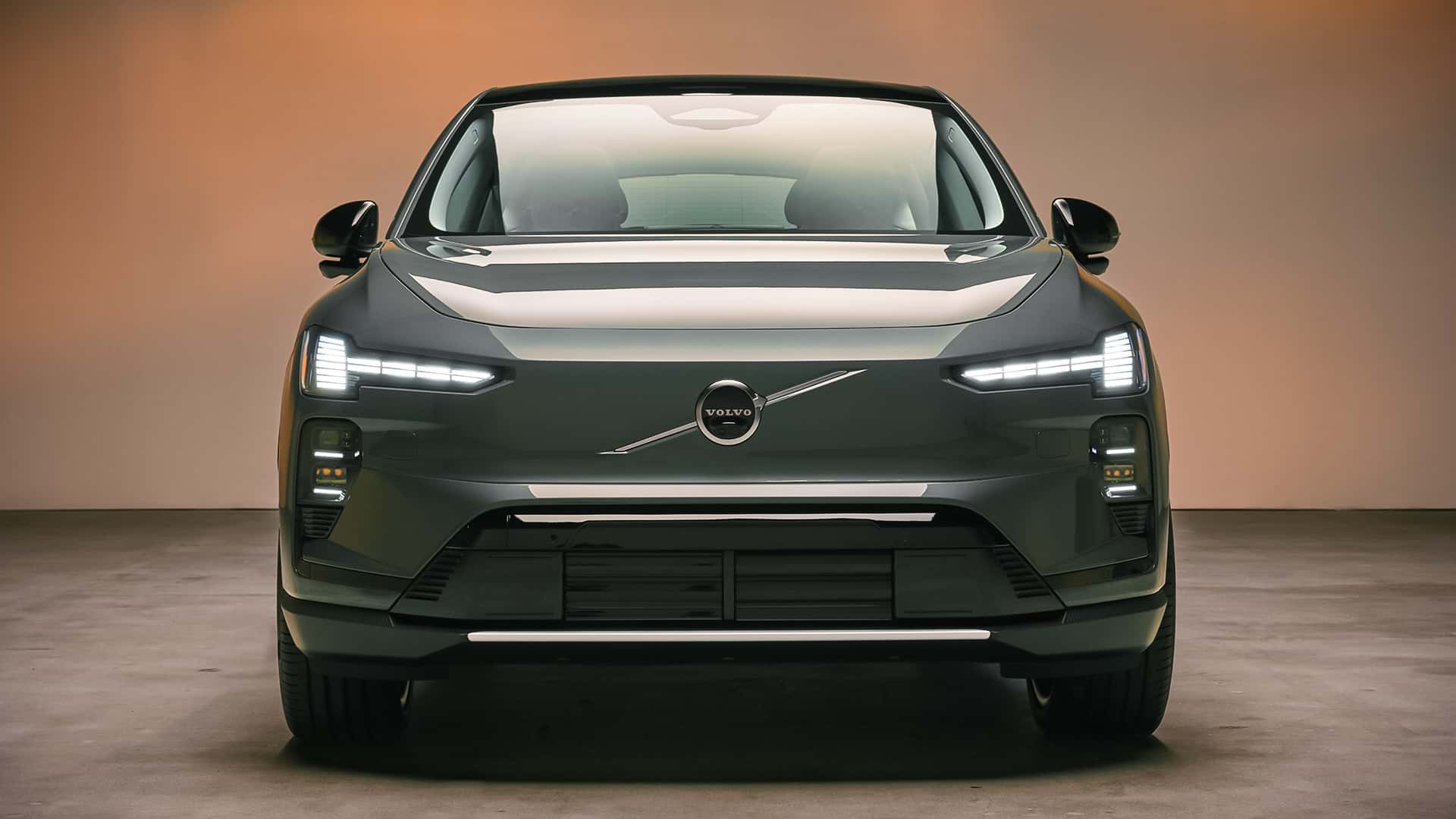 Детали дизайна Volvo EX60