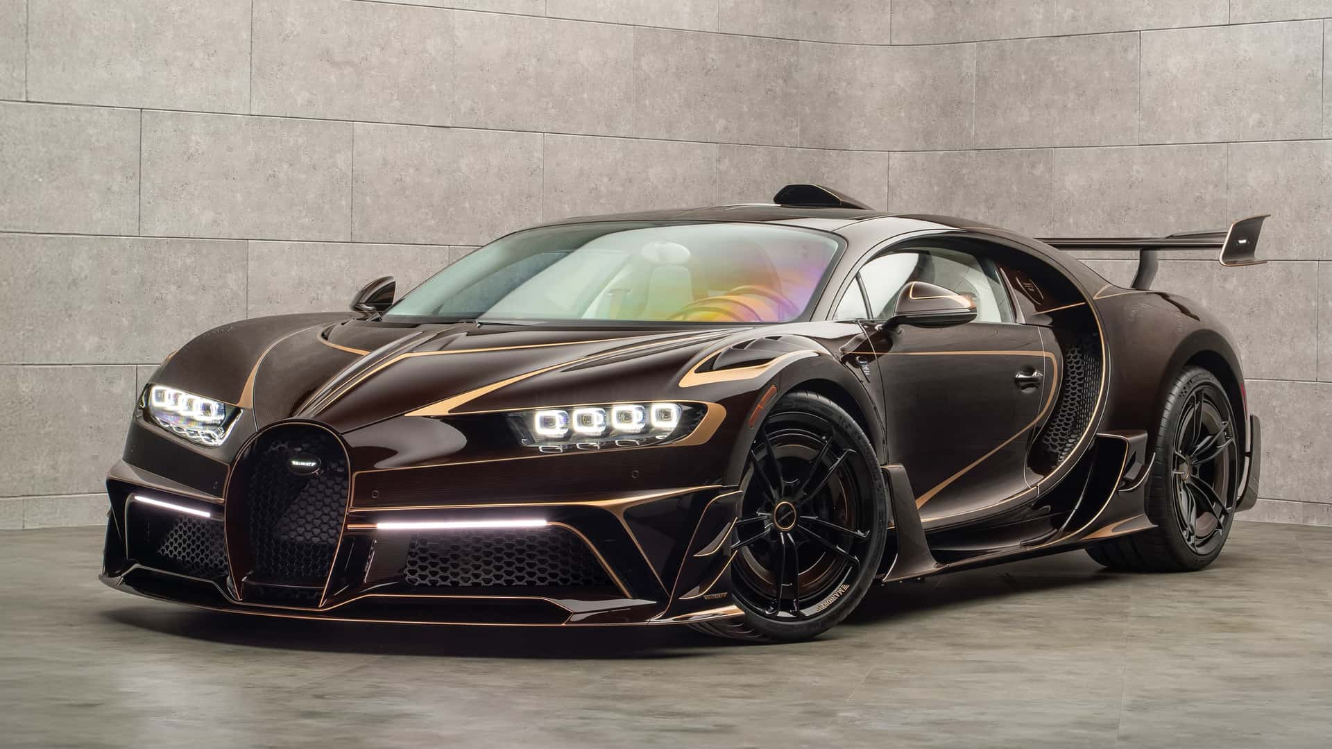 Mansory Vivere с переработанной аэродинамикой