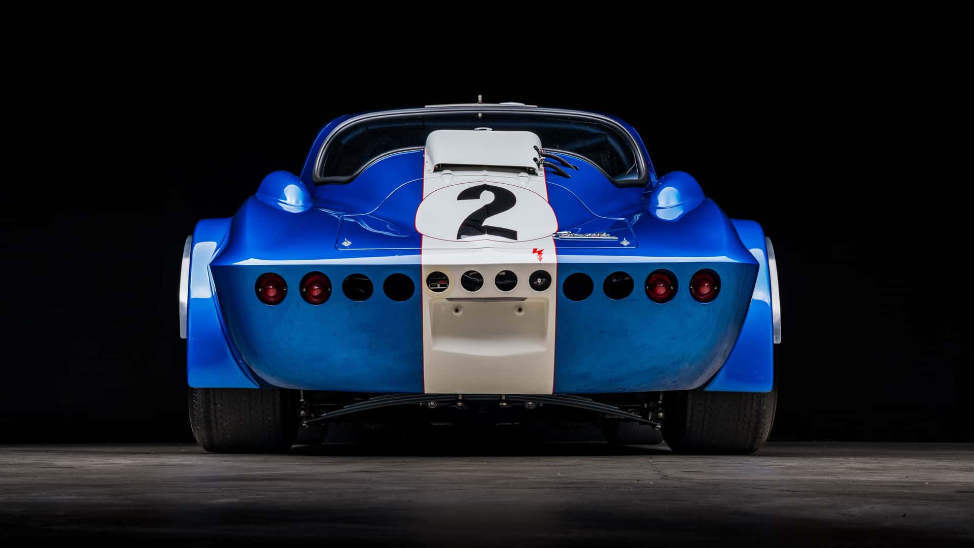 Chevrolet Corvette Grand Sport 1963 на подиуме
