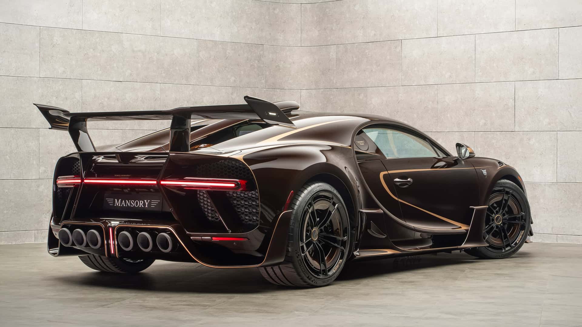 Передняя часть Mansory Vivere